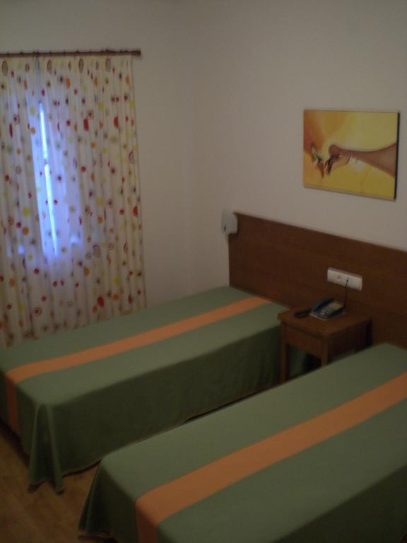 Hotel Pulo Do Lobo Serpa Room photo